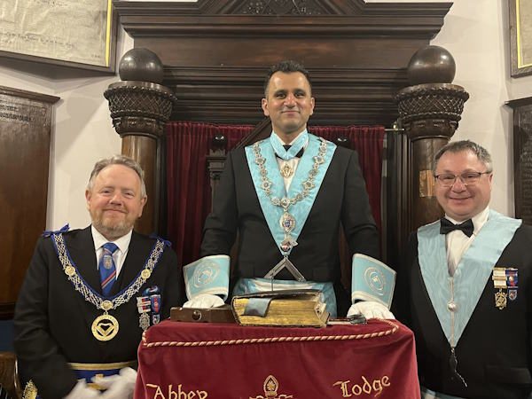 Mostafa Ahmadi-Khattir, WM of Abbey Lodge 2529 with our AGM, W Bro Dave Mcgurty (letf) and his Senior Warden, Bro Tony McHugh